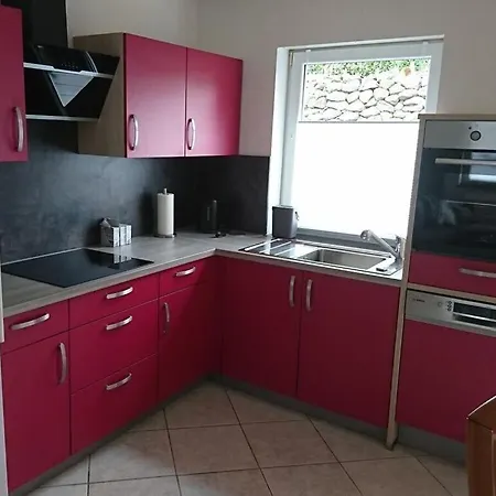 Сasa de vacaciones Rednak Modern Retreat-formerly Tui