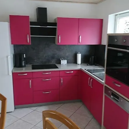 Сasa de vacaciones Rednak Modern Retreat-formerly Tui *